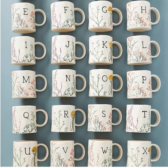 Anthropology T monogram initial wildflower pottery mug - Picture 4 of 5